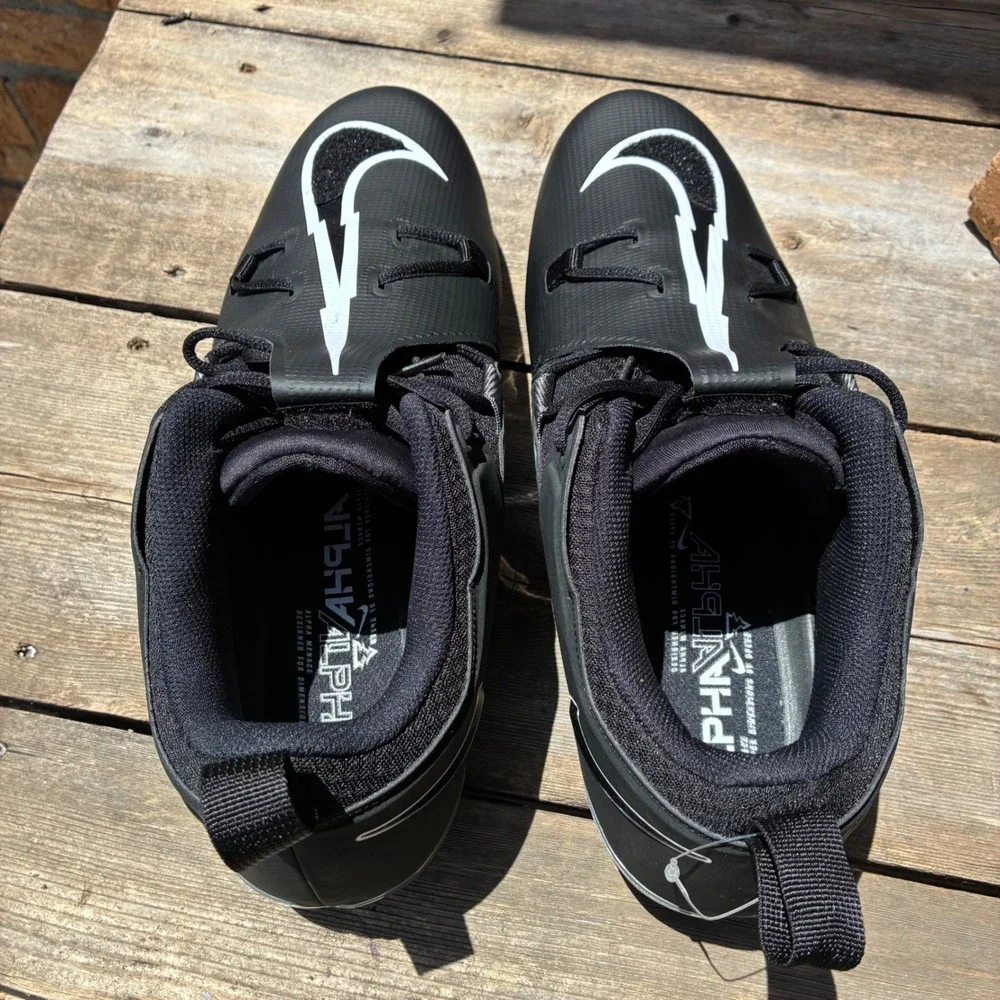 Nike alpha menace